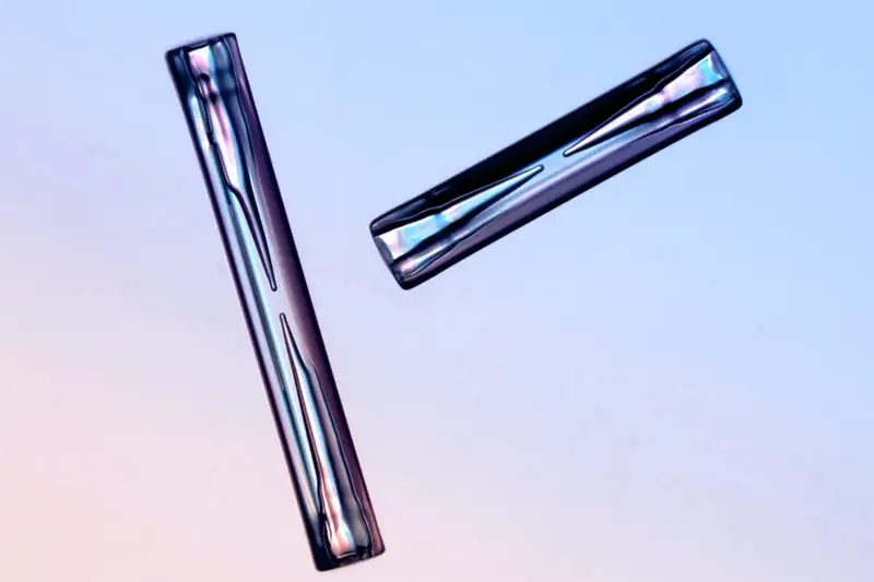 Caption: Tall hexagonal